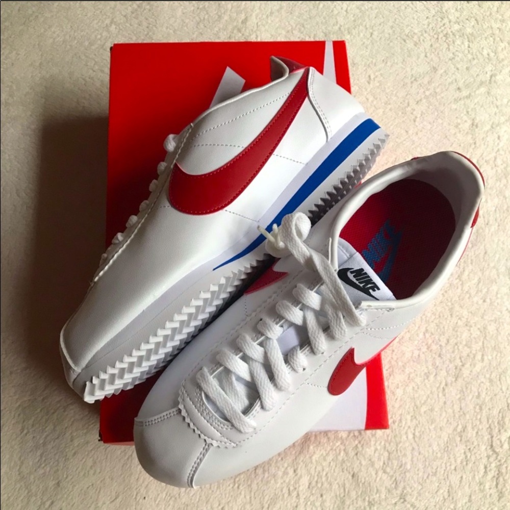 NIB Nike Classic Cortez women’s sneakers